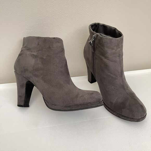 Rampage Heels Ankle Booties Womens Size 9 Benzley Shoes Boots Dark Gray Suede - Picture 10 of 10